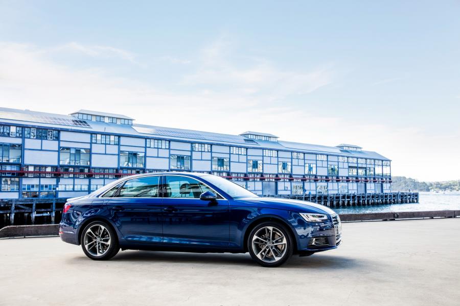  Audi A4 2.0 TFSI (B9) 2016 года  (AU) (фото 4 из 14)